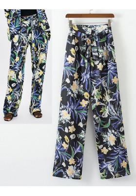 Black Flowers Pattern Decorated Wide-legs Pants